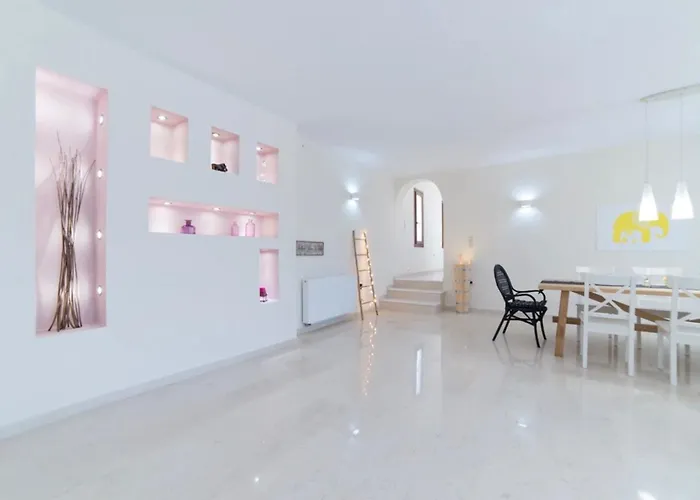 Elite * Chania (Crete)