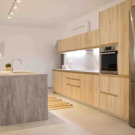 Apartmanhotel Elite Hriszí Aktí Haniá